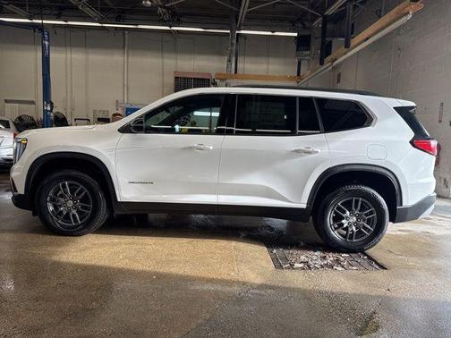 2026 GMC Acadia Elevation AWD