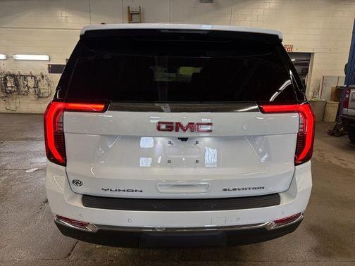 Summit White 2026 GMC Yukon XL 4WD Elevation