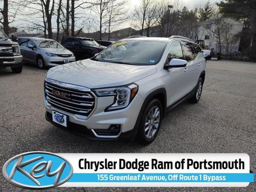 2022 GMC Terrain SLT