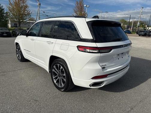 2023 Jeep Grand Cherokee Overland