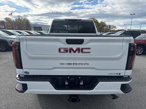 2026 GMC Sierra 2500 AT4