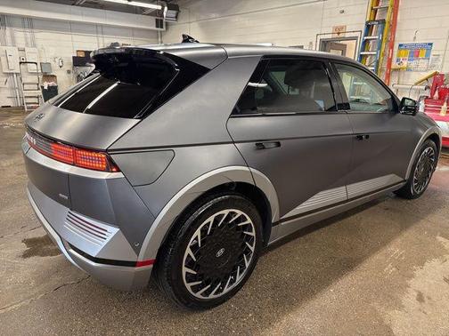 2024 Hyundai IONIQ 5 Limited