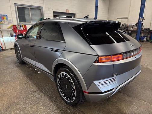 2024 Hyundai IONIQ 5 Limited