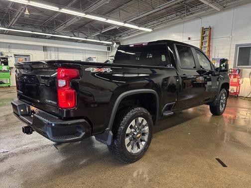 2026 Chevrolet Silverado 2500 Custom