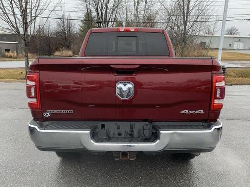 2022 RAM 2500 Big Horn Crew Cab 4x4 6'4' Box