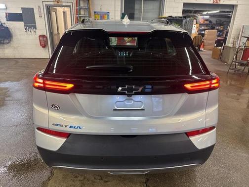 2023 Chevrolet Bolt EUV FWD LT