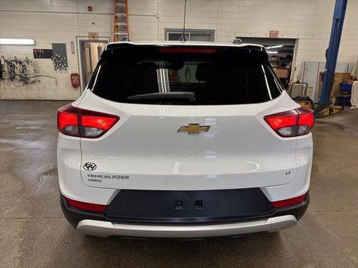 Summit White 2023 Chevrolet Trailblazer LT