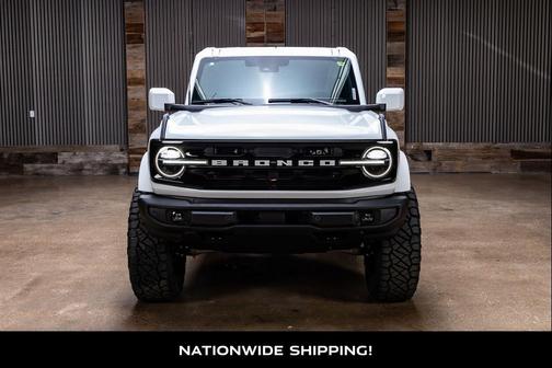 Oxford White 2026 Ford Bronco Outer Banks