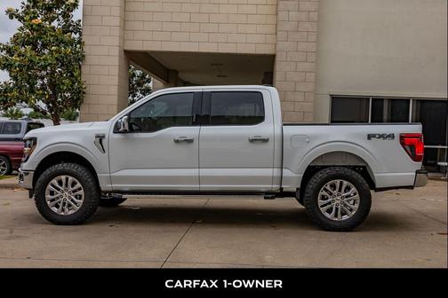 Oxford White 2024 Ford F-150 XLT