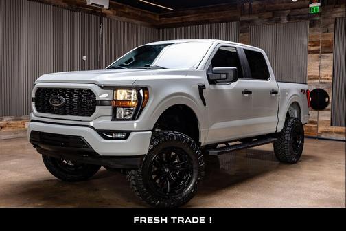 Avalanche 2023 Ford F-150 XL