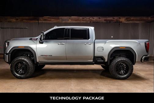 2024 GMC Sierra 2500 AT4