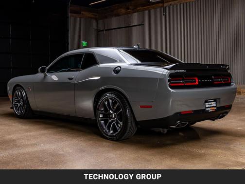 Destroyer Gray Clearcoat 2023 Dodge Challenger R/T Scat Pack