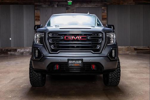 2019 GMC Sierra 1500 AT4