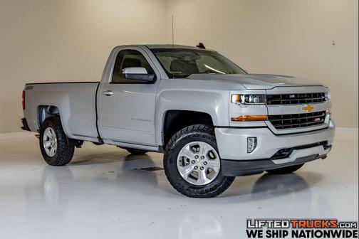Silver Ice Metallic 2018 Chevrolet Silverado 1500 2LT