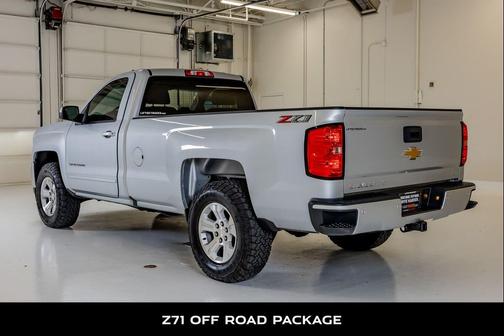 Silver Ice Metallic 2018 Chevrolet Silverado 1500 2LT