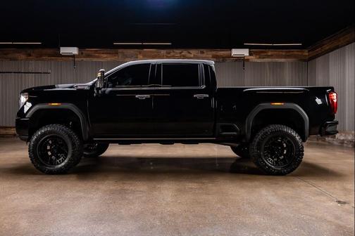 Onyx Black 2023 GMC Sierra 3500 Denali