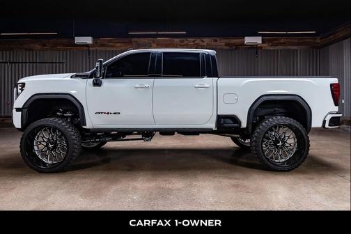 2024 GMC Sierra 2500 AT4