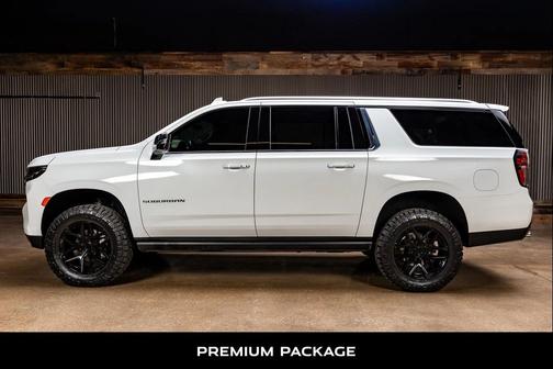 2023 Chevrolet Suburban Premier