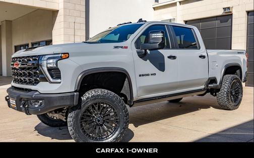 Slate Gray Metallic 2025 Chevrolet Silverado 2500 4WD Crew Cab Standard Bed ZR2