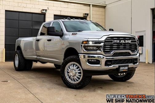 Silver Zynith 2026 RAM 3500 Tradesman Crew Cab 4x4 8' Box