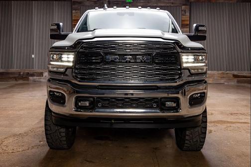 2024 RAM 3500 Limited Mega Cab 4x4 6'4' Box