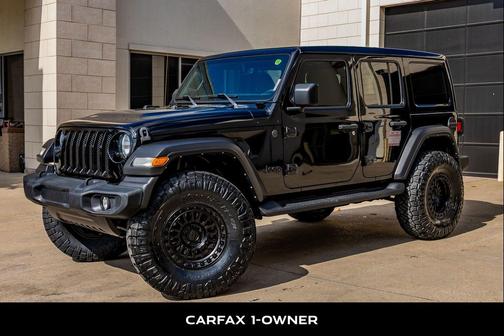 Black Clearcoat 2022 Jeep Wrangler Unlimited Sport
