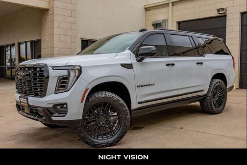 Glacier White Tricoat 2026 GMC Yukon XL Denali Ultimate