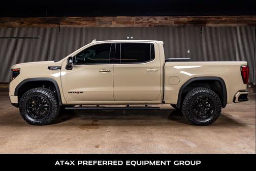 2023 GMC Sierra 1500 AT4X