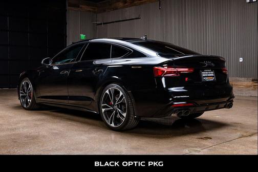 2022 Audi S5 3.0T Prestige
