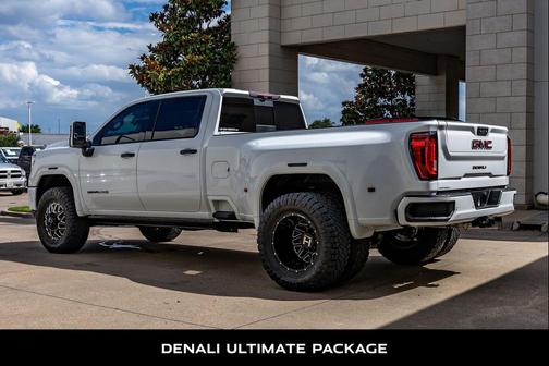 Summit White 2022 GMC Sierra 3500 Denali