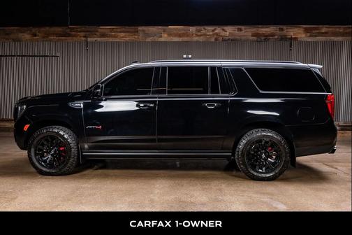 2022 GMC Yukon XL 4WD AT4