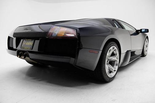 2003 Lamborghini Murcielago 