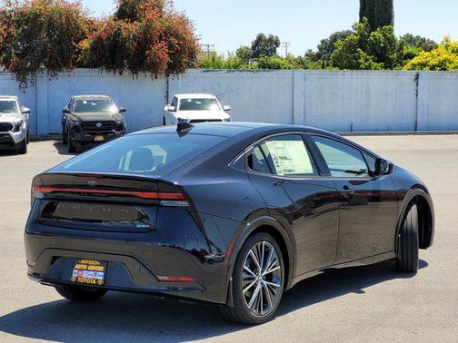 2025 Toyota Prius Limited