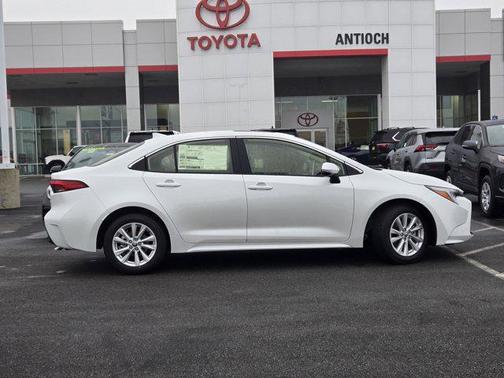 2026 Toyota Corolla Hybrid XLE