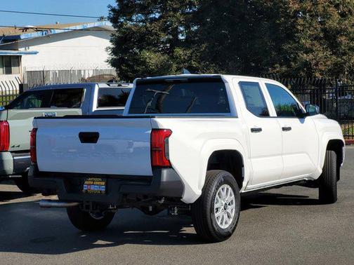 2026 Toyota Tacoma SR