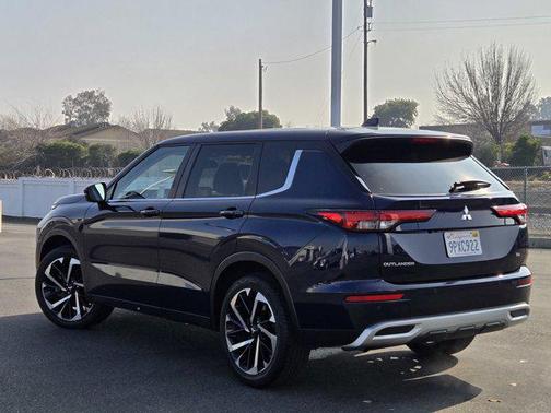 2024 Mitsubishi Outlander SE 2.5 2WD