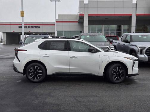 2026 Toyota bZ XLE Plus