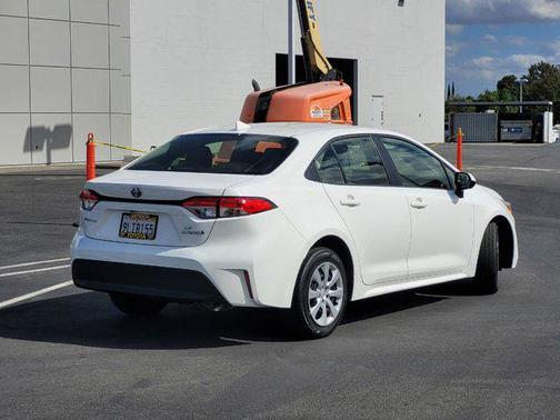 2023 Toyota Corolla Hybrid LE