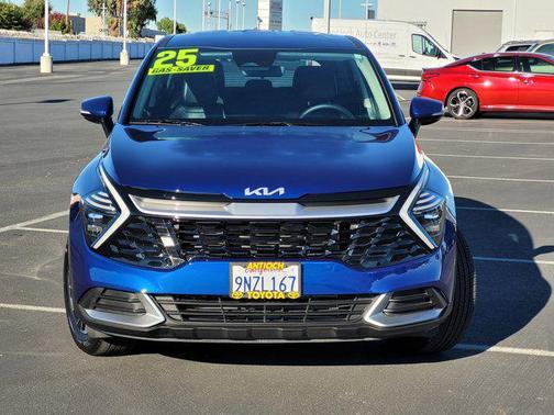 2025 Kia Sportage EX