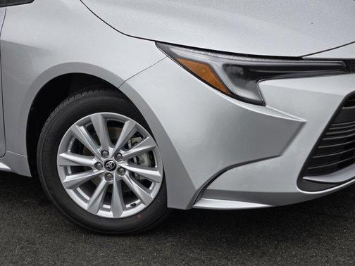 2026 Toyota Corolla Hybrid XLE