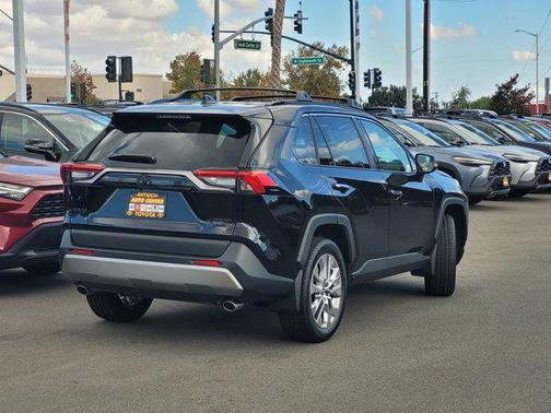 2025 Toyota RAV4 Limited