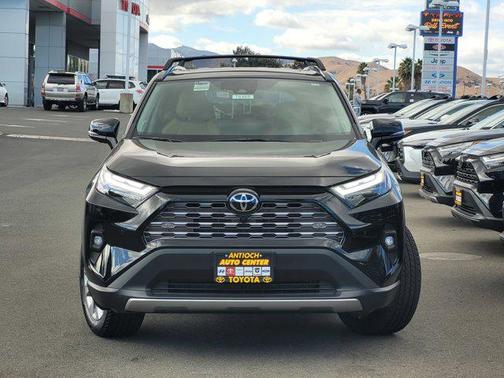 2025 Toyota RAV4 Limited