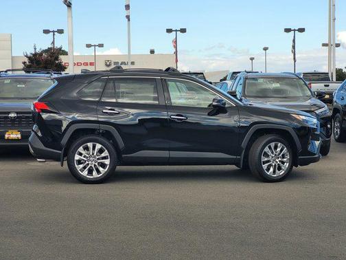 2025 Toyota RAV4 Limited