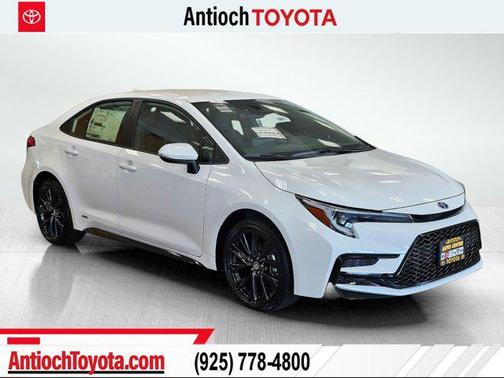 2025 Toyota Corolla Hybrid SE