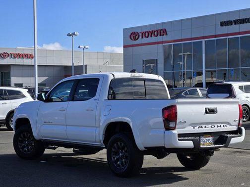 2023 Toyota Tacoma SR5