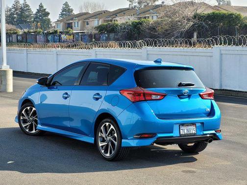 2017 Toyota Corolla iM Base