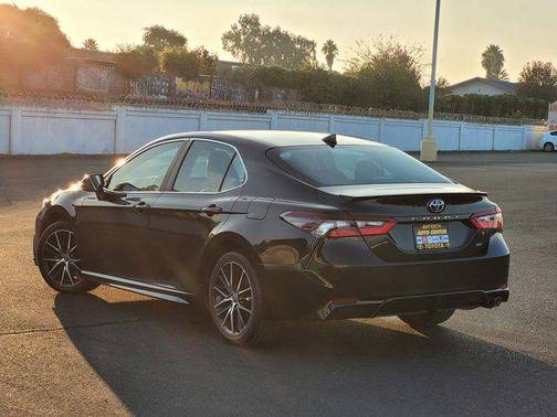 2022 Toyota Camry TOYOTA CAMRY