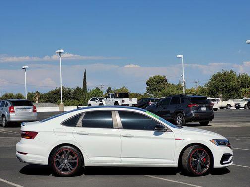2019 Volkswagen Jetta GLI 2.0T S