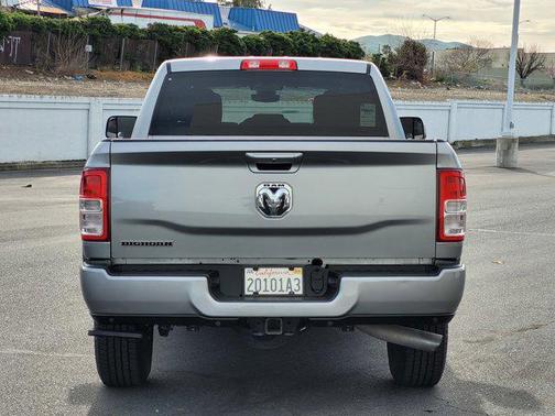 2019 RAM 2500 Big Horn Crew Cab 4x2 6'4' Box