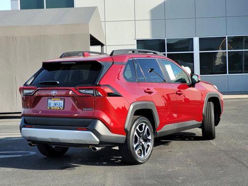 2019 Toyota RAV4 Adventure